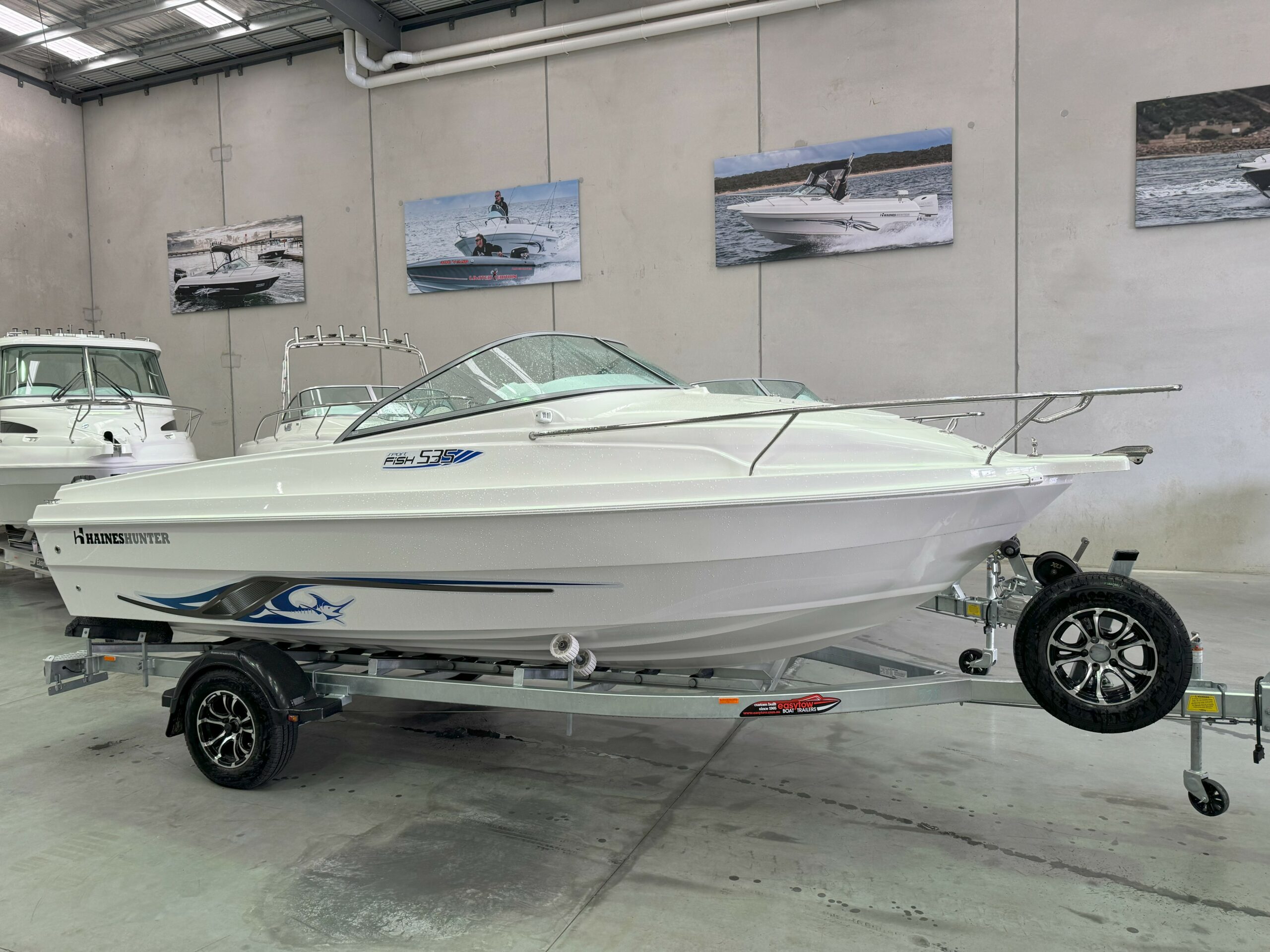 Mullies Marine Haines Hunter 535 Sportfish