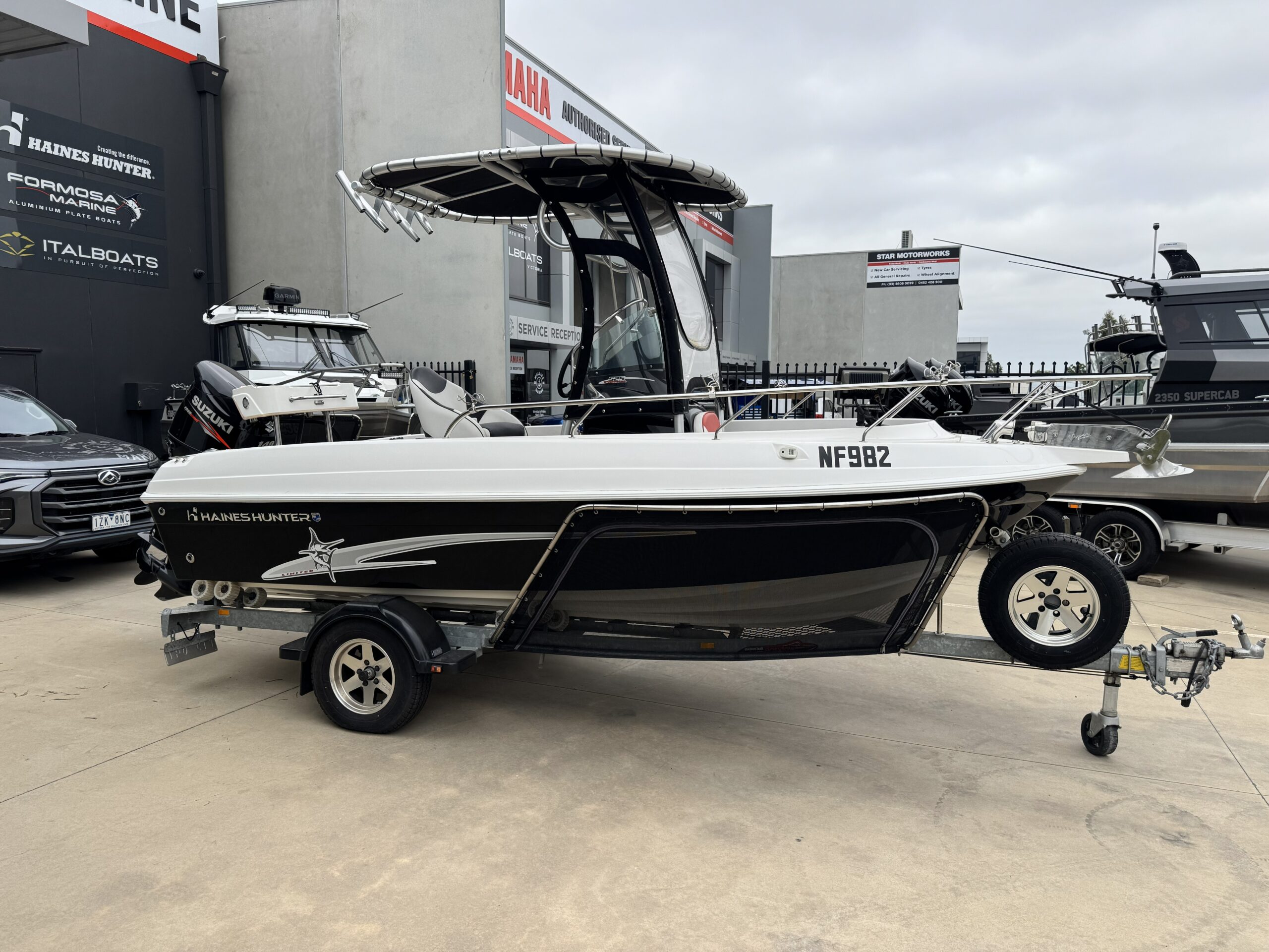 Mullies Marine Haines Hunter 525 Prowler Limited 18
